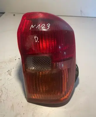 Toyota RAV 4 (XA20) Rear/tail lights
