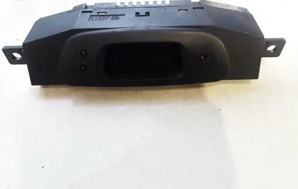 Mitsubishi Carisma Screen/display/small screen MR114346