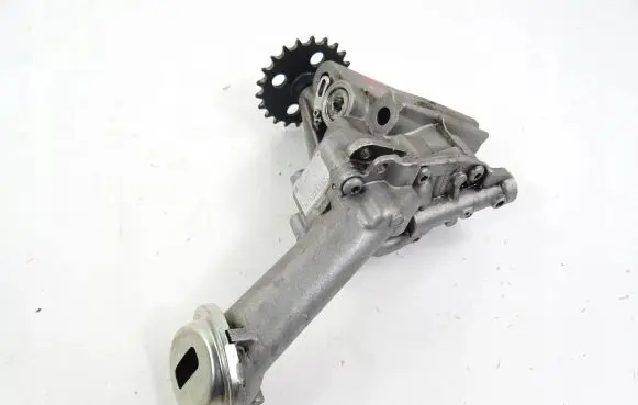 Nissan Juke I F15 Oil pump 150003395R