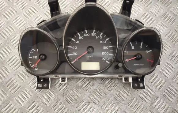 Mitsubishi Colt Speedometer (instrument cluster) MM0038001