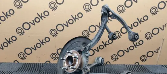 Dodge Challenger Front wheel hub spindle knuckle 05168403AE