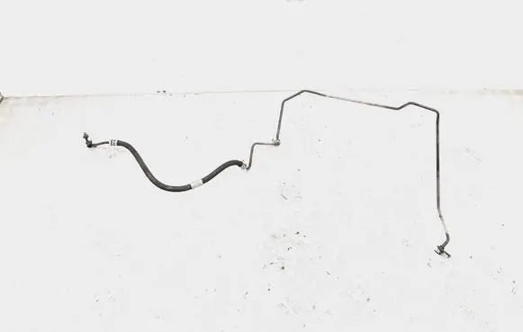 Volvo V70 Power steering hose/pipe/line