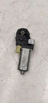 BMW 7 E65 E66 Seat adjustment motor 0390201972