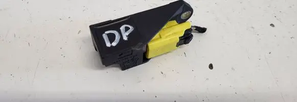Volkswagen PASSAT B5.5 Airbag deployment crash/impact sensor 6Q0909606 5WK42895