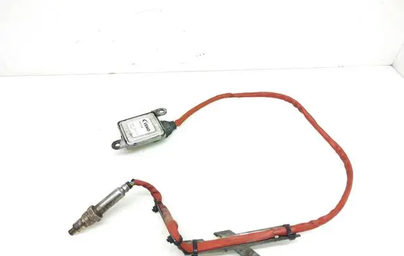 BMW 5 F10 F11 Lambda probe sensor 987090458 13628589846 V20720146