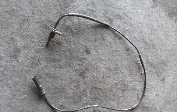 BMW 3 F30 F35 F31 ABS rear brake sensor 6791225