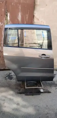 Mazda 5 Side sliding door 