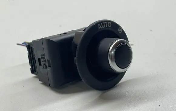 Jaguar F-Type Steering wheel adjustment switch FW936465BB 10125308