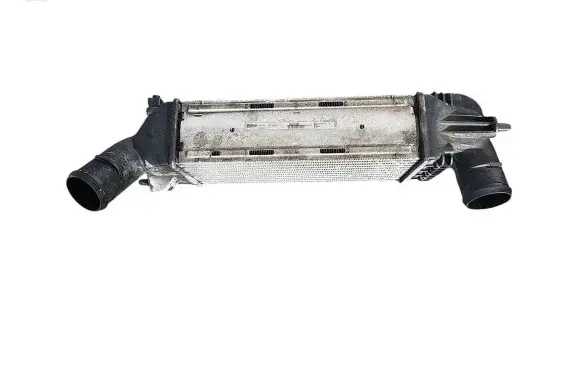 Citroen C5 Intercooler radiator 9657073480