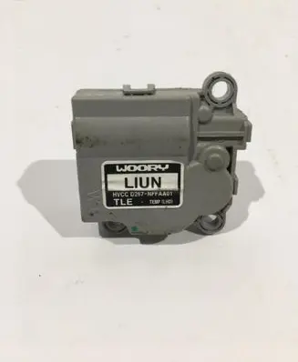 Hyundai Tucson TL A/C air flow flap actuator/motor D266-NFFAA01