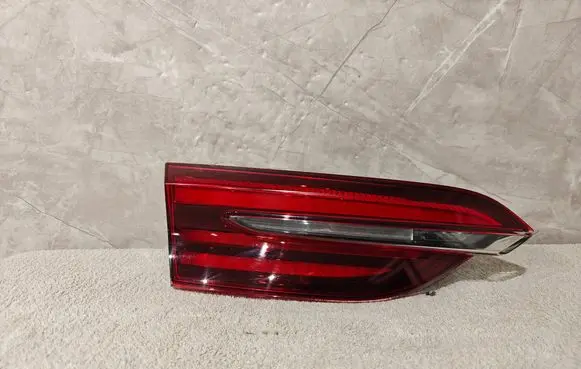 Maserati Grecale Tailgate rear/tail lights 670296352 03897000 1505240644