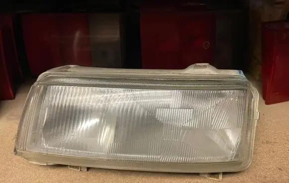 Volkswagen PASSAT B4 Headlight/headlamp 302141967 14196900
