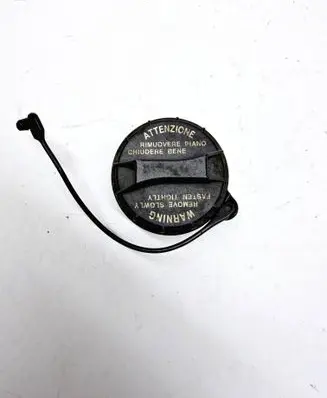Hyundai Tucson TL Fuel tank cap 