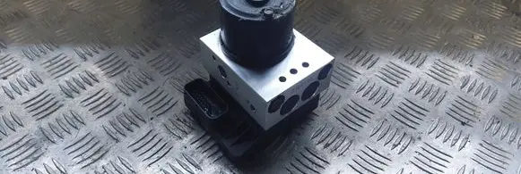 Hyundai Santa Fe ABS Pump 9566026500 5890026150