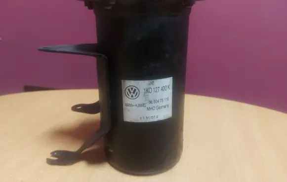 Volkswagen Golf VI Fuel filter housing 1K0127400K