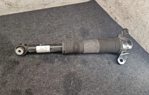 Land Rover Range Rover Evoque L551 Rear shock absorber/damper K8D218080