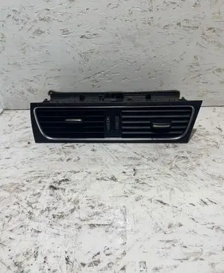 Audi A4 S4 B8 8K Dash center air vent grill 8T2820951B V0098790