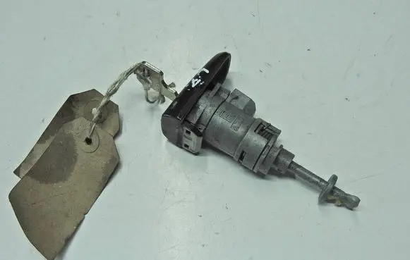 Mitsubishi ASX Front door lock (next to the handle) 