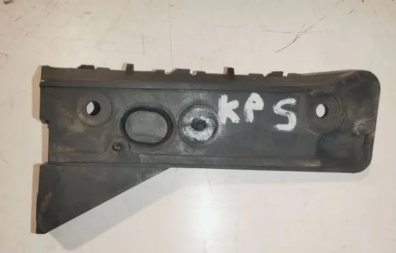 Audi A4 S4 B6 8E 8H Front bumper mounting bracket 8E0807213