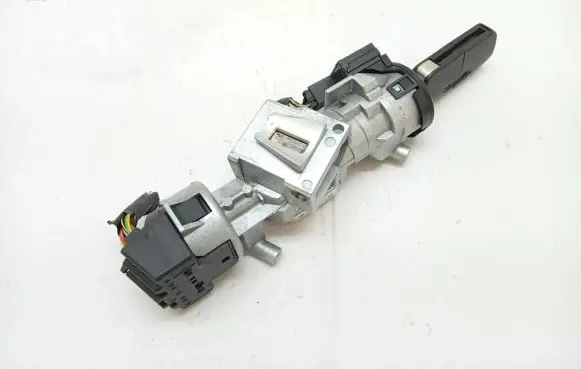 Ford C-MAX I Ignition lock 3M51-3F880-A