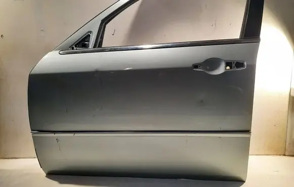 Chrysler 300 - 300C Front door
