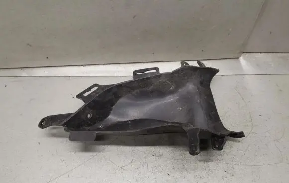 Chevrolet Camaro Front bumper mounting bracket 23505824