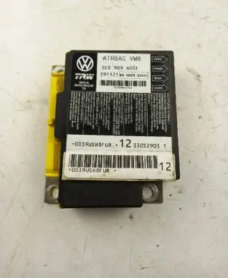 Volkswagen PASSAT B6 Airbag control unit/module 3C0909605F 391121 08H029S2421