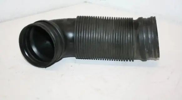 Skoda Octavia Mk2 (1Z) Air intake hose/pipe 1K01296084B