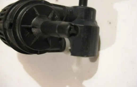 Opel Zafira A Windscreen/windshield washer pump