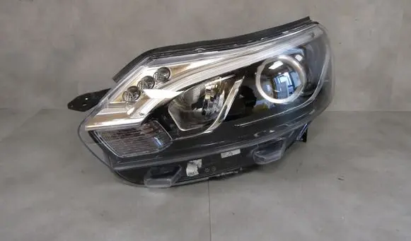 Toyota Proace Headlight/headlamp 9808589980 0019719207
