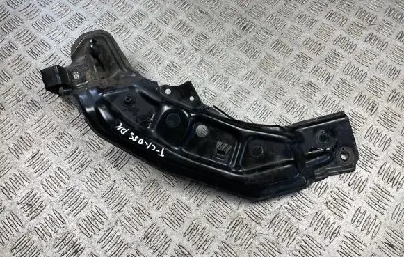 Radiator support slam panel bracket
