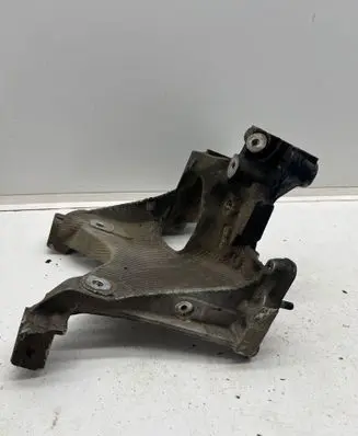 Audi A4 S4 B9 8W Engine mounting bracket 8W0399296