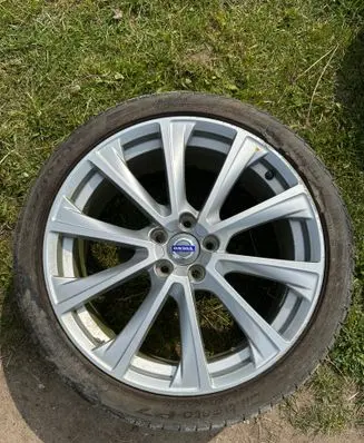 Volvo XC60 R19 alloy rim 8jx19x55 31400033 31423788