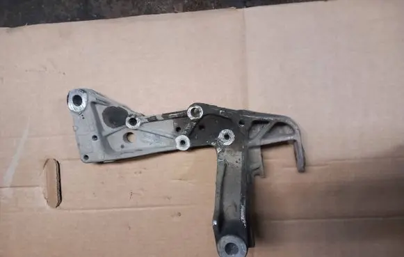Seat Altea XL Front subframe 1k0199296F