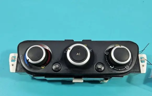 Climate control/heater control trim