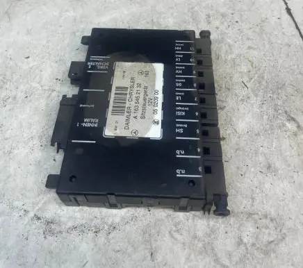 Mercedes-Benz ML W163 Seat control module A1635452132 05020900