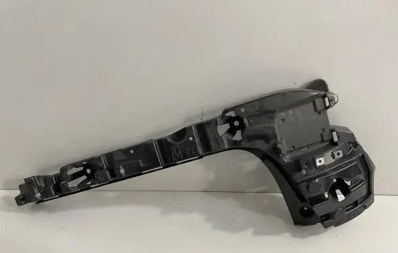 BMW X3 F25 Front bumper mounting bracket 7338757