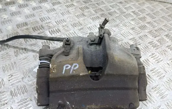 Volkswagen Crafter Front brake caliper
