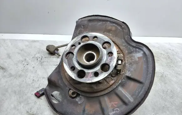 Mercedes-Benz S W221 Rear wheel hub spindle/knuckle