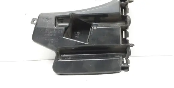 Volvo V60 Front bumper mounting bracket 30796626