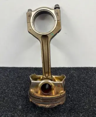 BMW 4 F32 F33 Piston 8619196