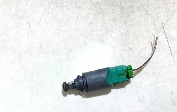 Renault Megane II Brake pedal sensor switch 8200168240