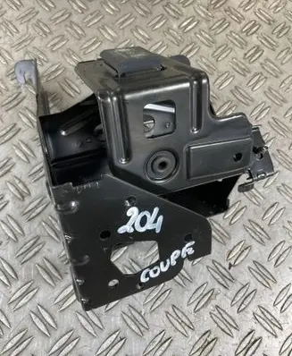 Mercedes-Benz C W204 Battery bracket A2045400440