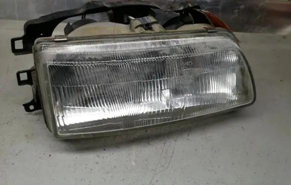 Honda Civic Headlight/headlamp 02348R20
