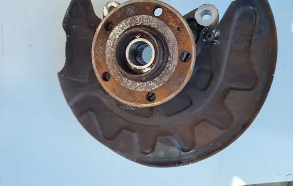 Volkswagen PASSAT B8 Front wheel hub spindle knuckle 5Q0407257A