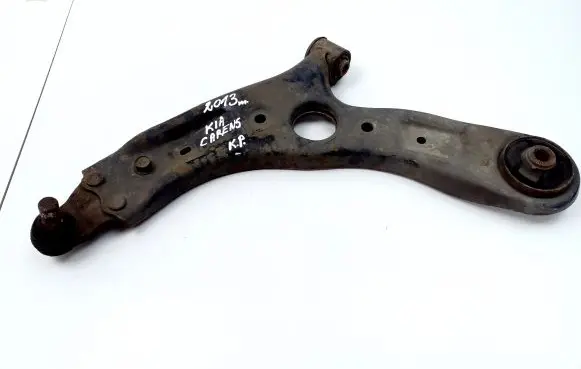 KIA Carens III Front lower control arm/wishbone