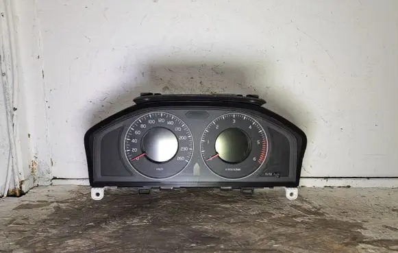 Volvo V70 Speedometer (instrument cluster) 31254535AA 36000411 69199660U