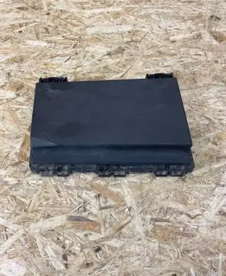 Opel Astra H Fuse box cover 13125865 74338200 015349241