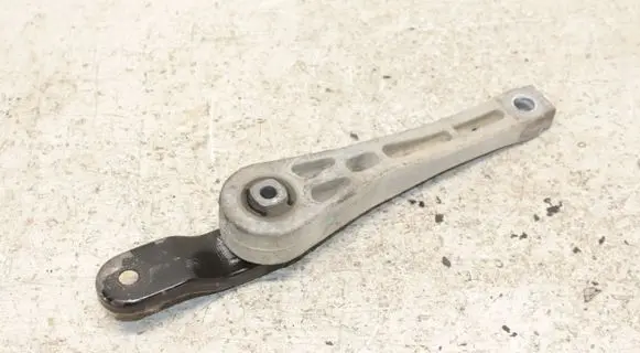 Audi Q3 8U Engine mount bracket 7N0199855A