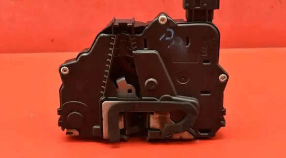 Fiat Punto (199) Front door lock 55701964